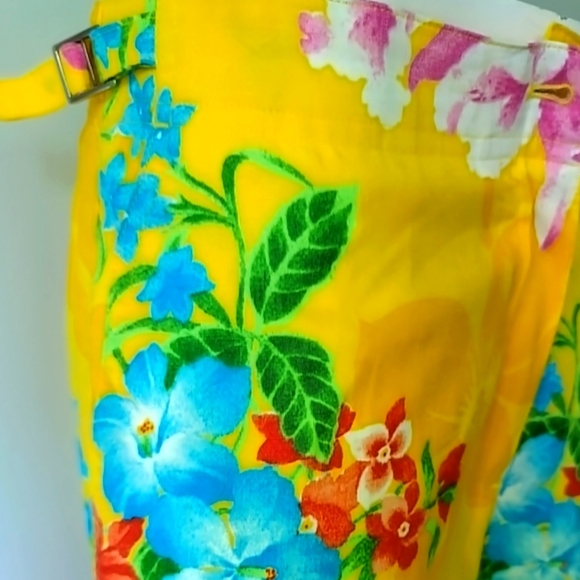 Ralph Lauren Petite Floral Hawaiian Tropical Linen Shorts - Picture 5 of 15